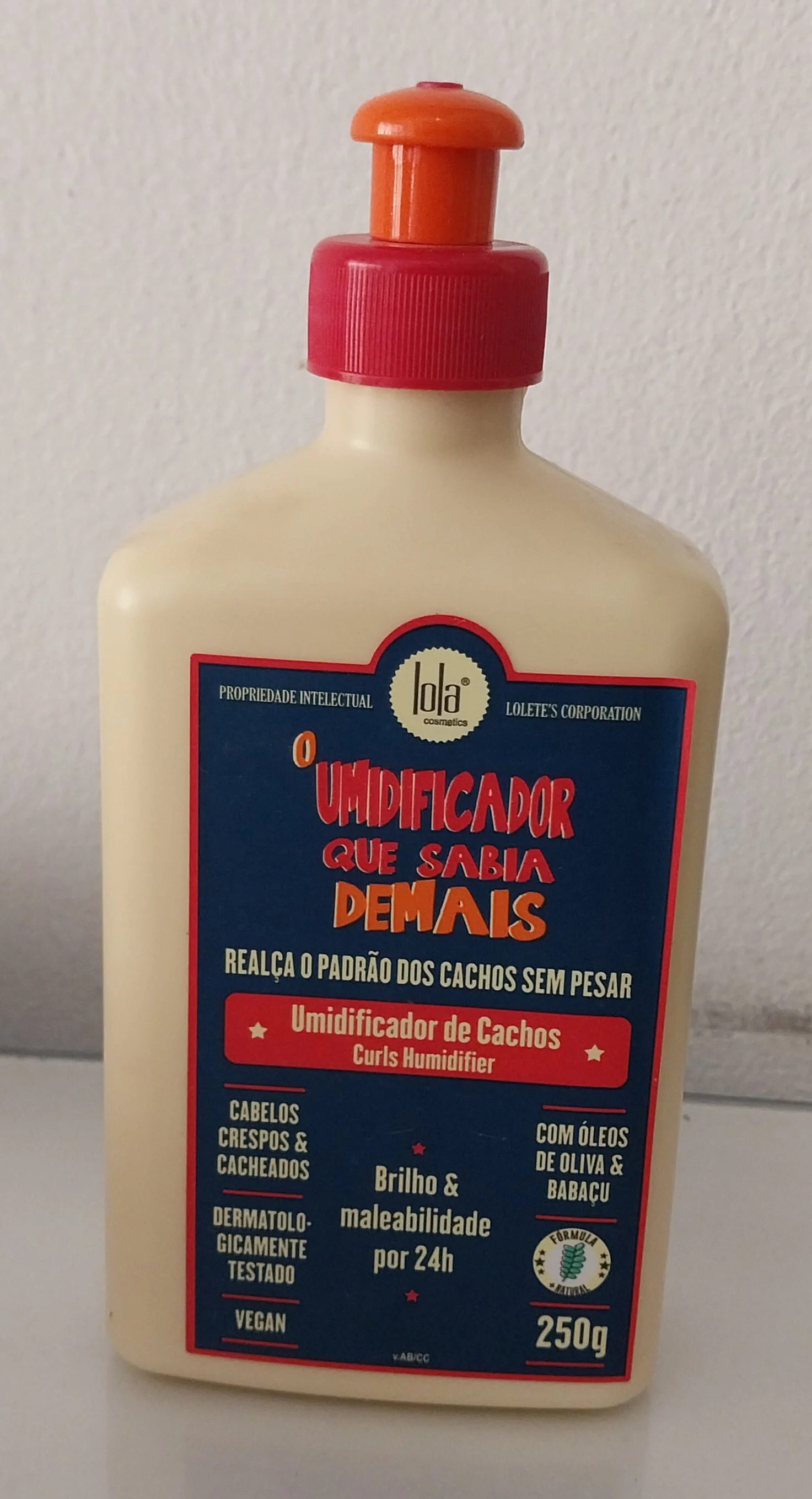 Curly Frizzy Hair "The Humidifier Who Knew Too Much" Cream 250g - Lola Cosmetics